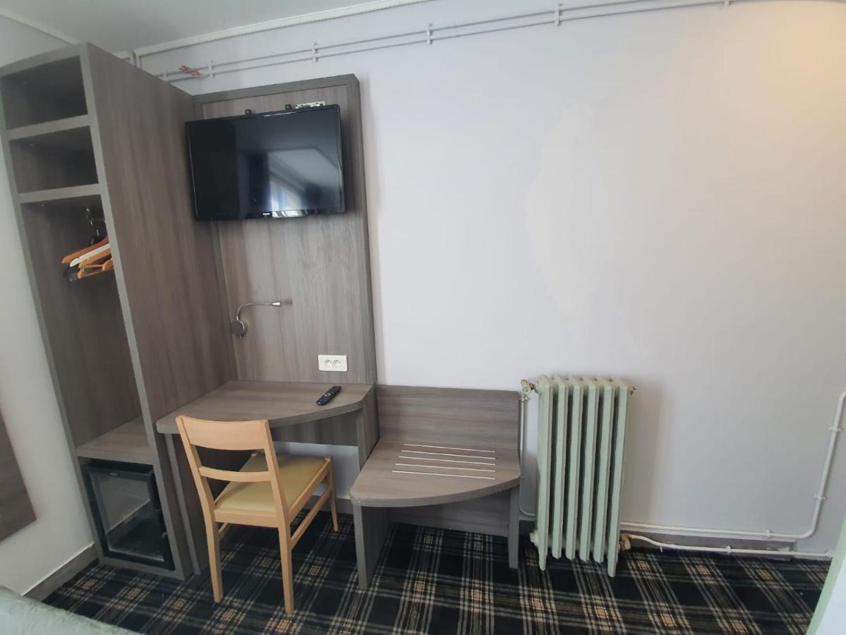 Hotel Savoy Paris Extérieur photo